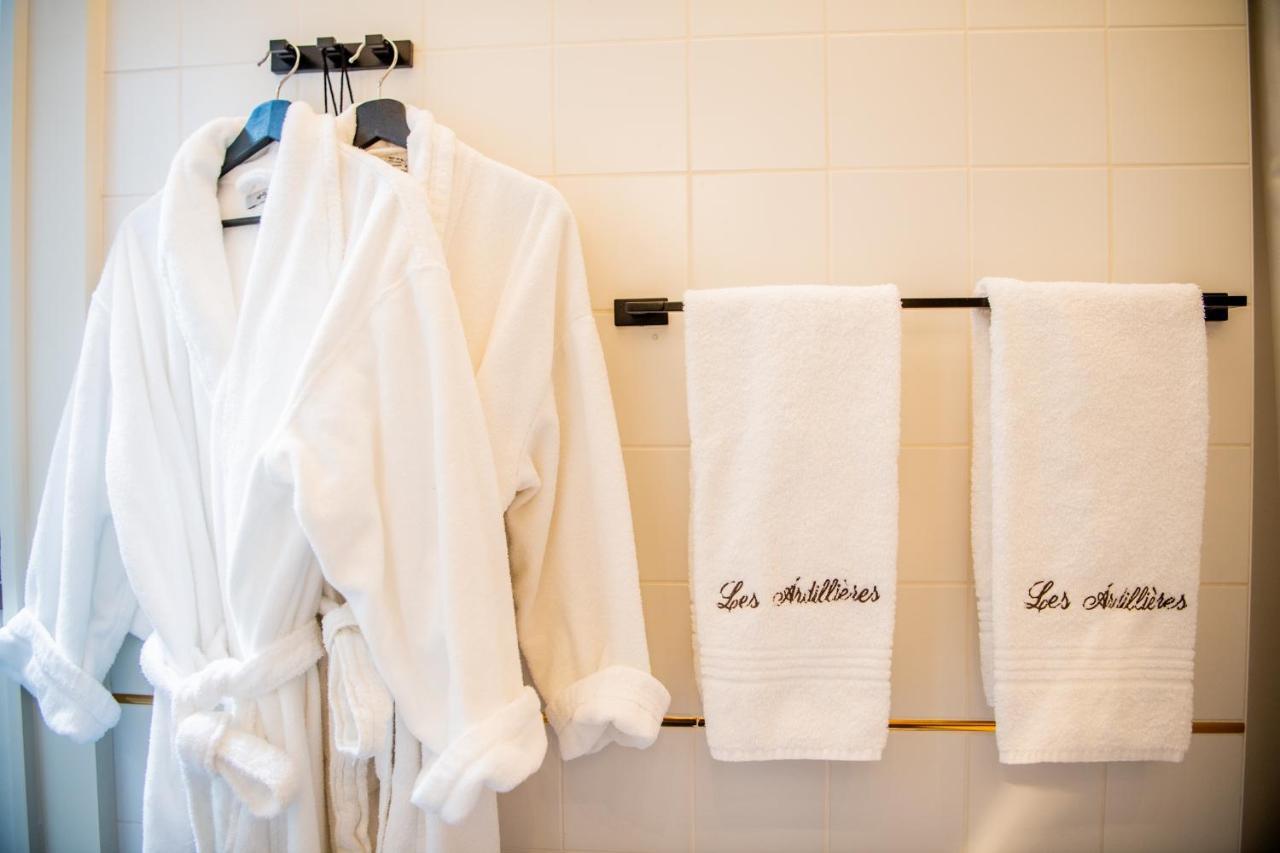 Hotel Les Ardillieres Du Pont D'Oye Habay-la-Neuve エクステリア 写真