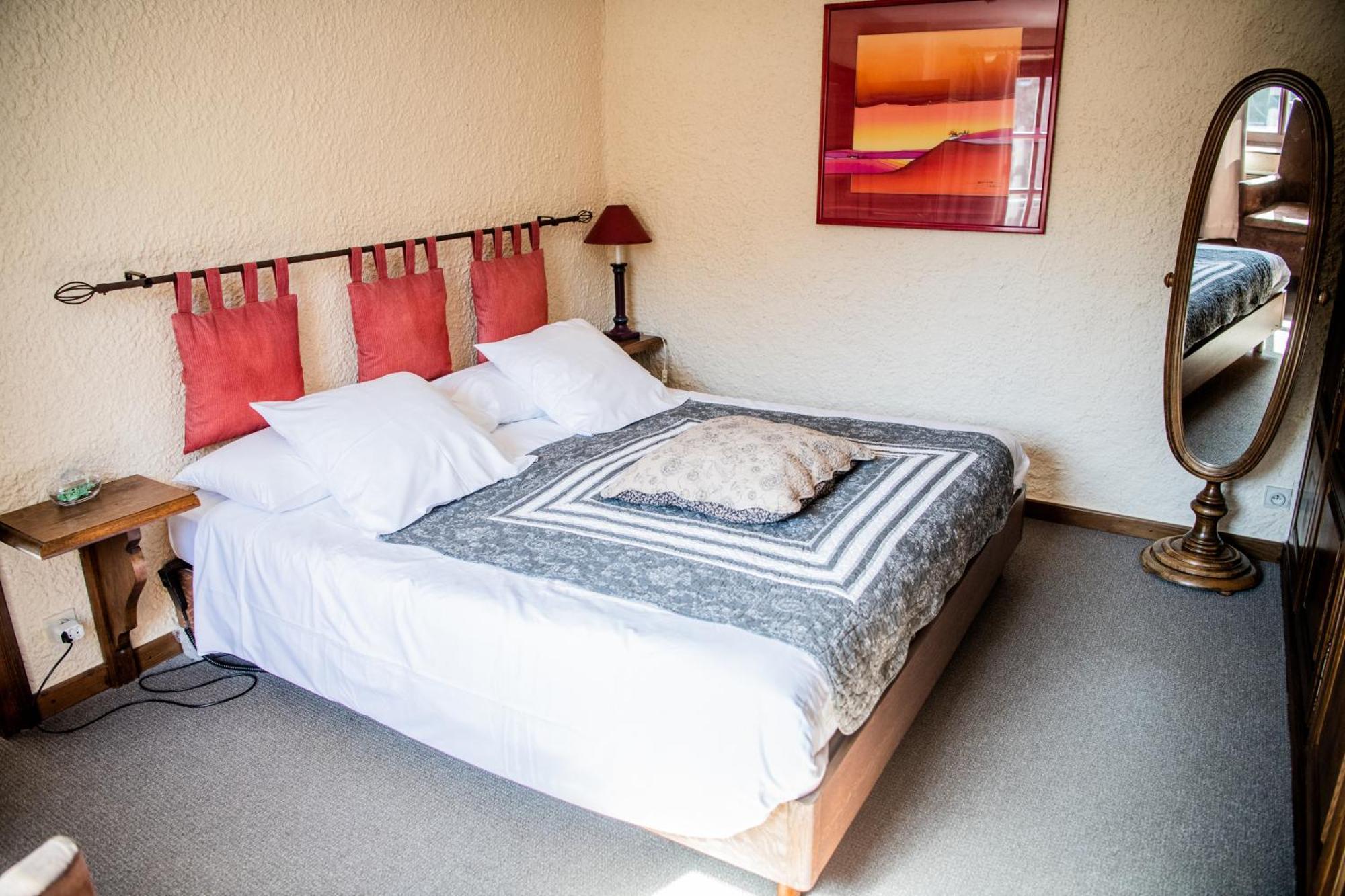 Hotel Les Ardillieres Du Pont D'Oye Habay-la-Neuve 部屋 写真