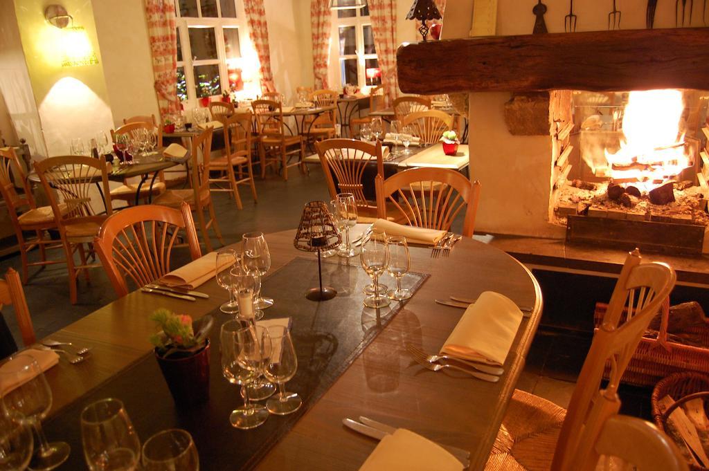 Hotel Les Ardillieres Du Pont D'Oye Habay-la-Neuve エクステリア 写真
